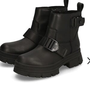 UGG Black Leather Ashton Ankle  Boots